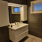 Moderne Hus Med 5 Soverom Og 2 Bad Pa Hidra 別荘 Rasvag