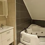 Moderne Hus Med 5 Soverom Og 2 Bad Pa Hidra 別荘 *