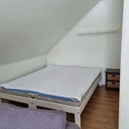펜션 Moderne Hus Med 5 Soverom Og 2 Bad Pa Hidra Rasvag