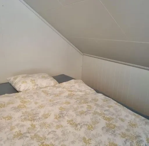 Moderne Hus Med 5 Soverom Og 2 Bad På Hidra Rasvag